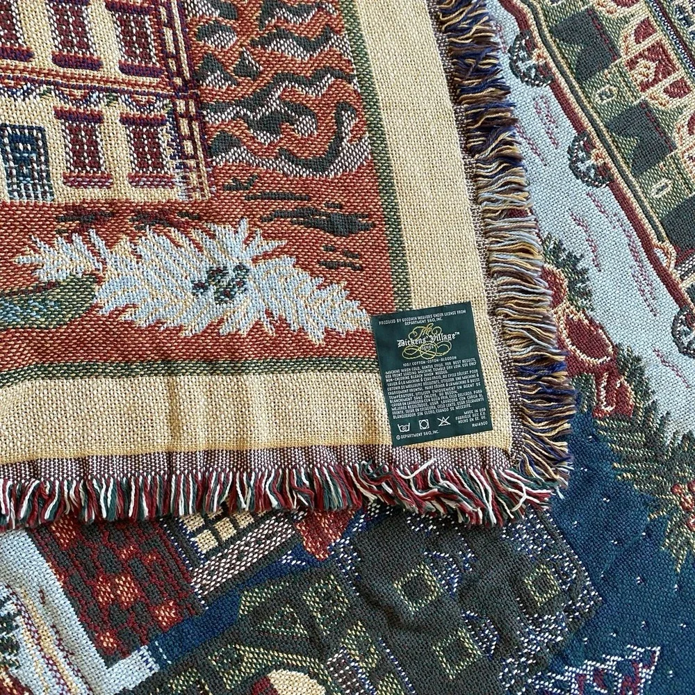 Goodwin Weavers Triple Woven Throw Blanket Dickens Village 50x68